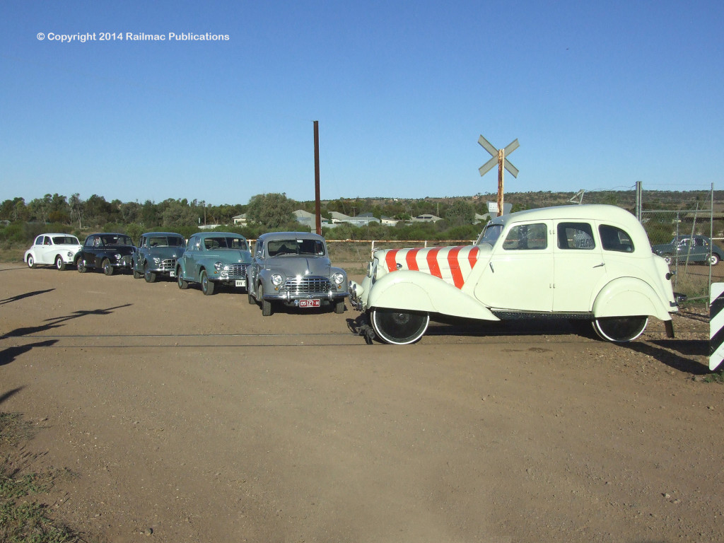 (SM 12-4-5084) Morris Oxfords, a Morris Six and a Morris 25 MIC at Quorn (SA), April 2012